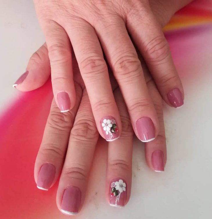 unhas francesinhas 113