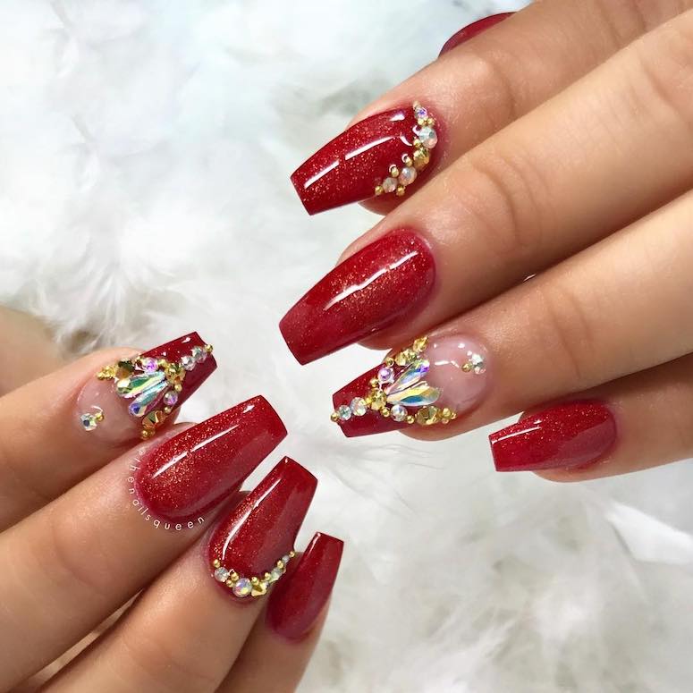 60 unhas decoradas com pedras com passo a passo (2021)
