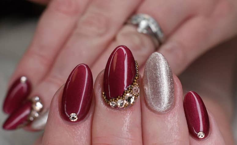 Unhas para Natal: 90 ideias para complementar os looks de final de ano Unhas para Natal: 90 ideias para complementar os looks de final de ano