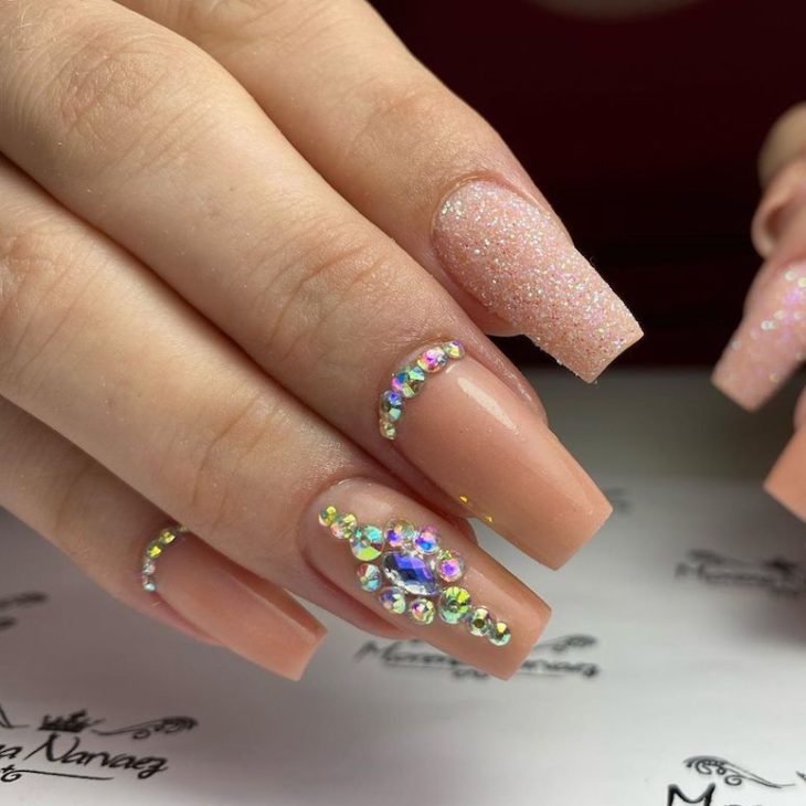 unhas para carnaval 137