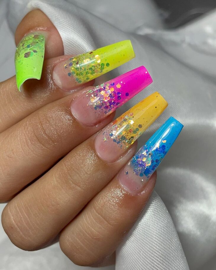 unhas para carnaval 91