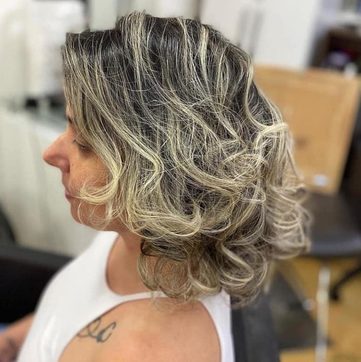 cabelo curto platinado 415