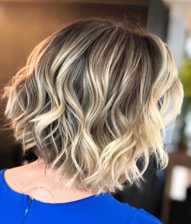Cabelo curto com luzes: 80 ideias SENSACIONAIS para arrasar no visual