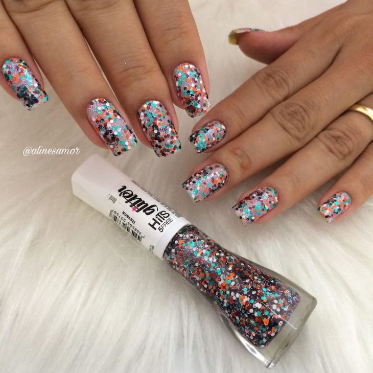 unhas com glitter 57