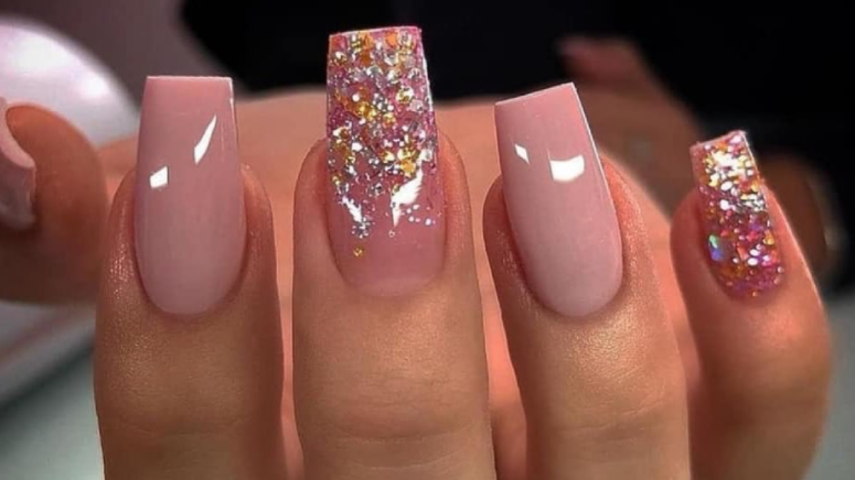 Diferença entre Unhas de Gel, Fibra de Vidro, Acrigel e Porcelana