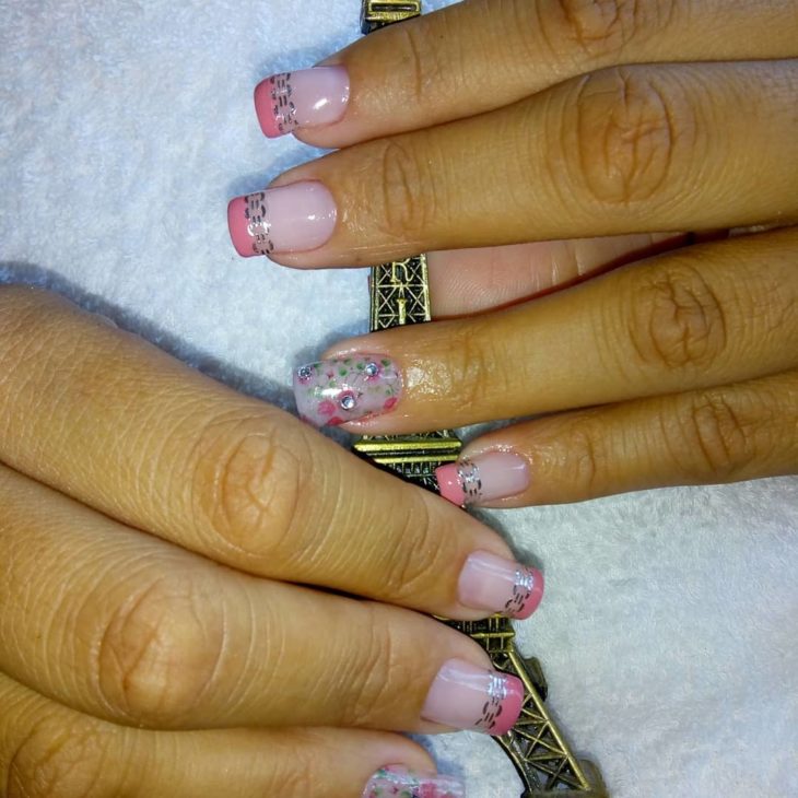 unhas de gel rosa