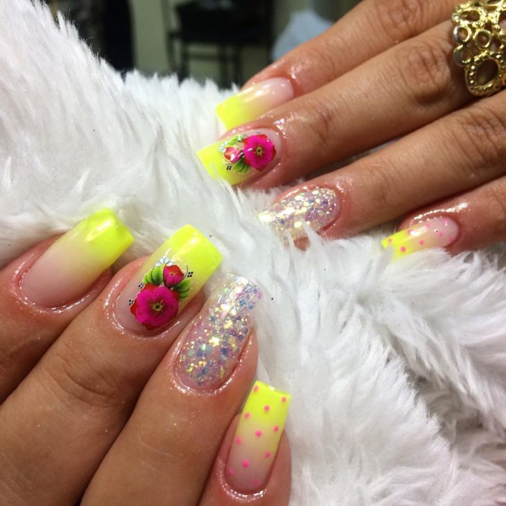 unhas de gel neon