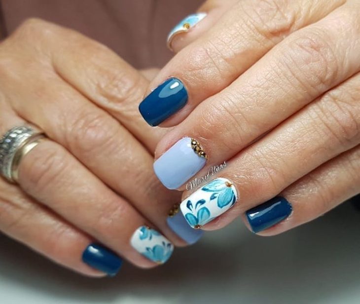 unhas decoradas com flores 122