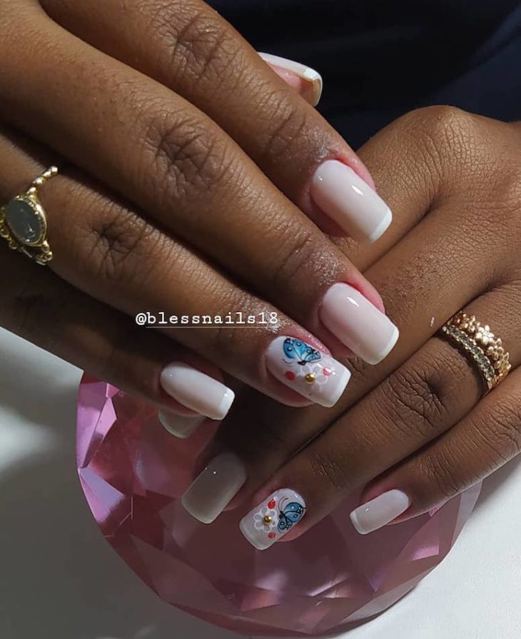 unhas decoradas com flores 169