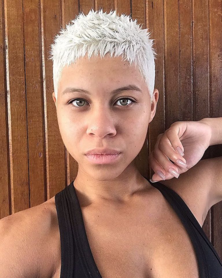 Cabelo curto platinado: 70 inspirações lindíssimas para você se apaixonar