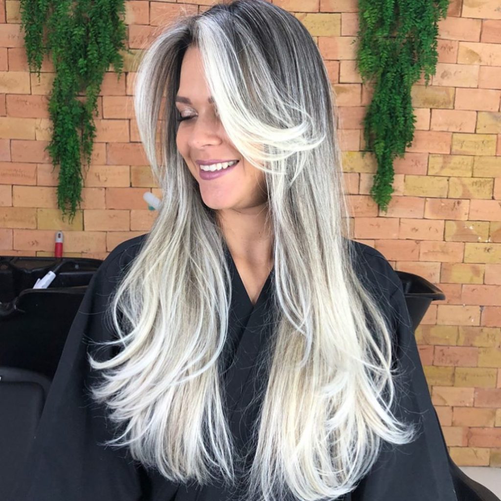 Luzes platinadas: 30 motivos para você correr direto para o salão