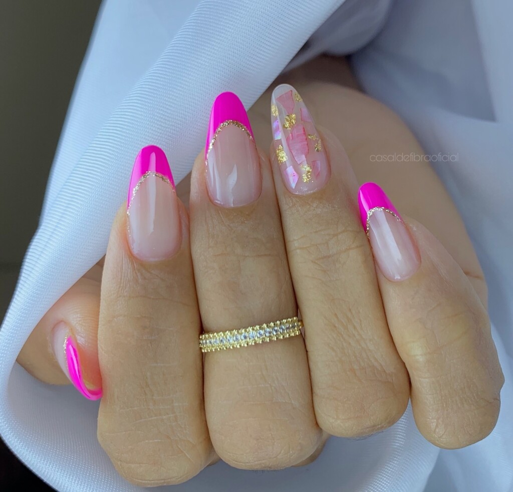 unhas de gel rosa