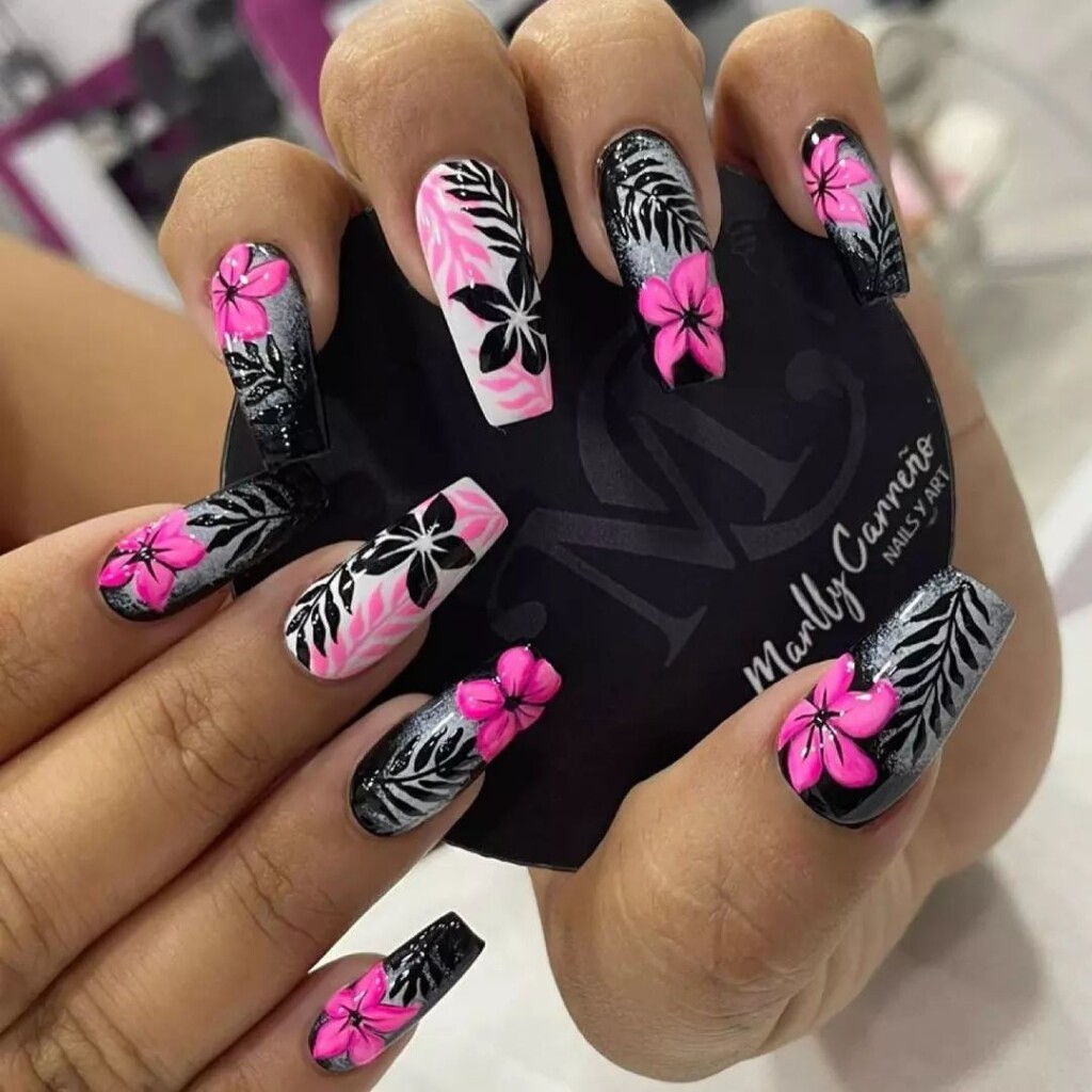 unhas de gel decoradas