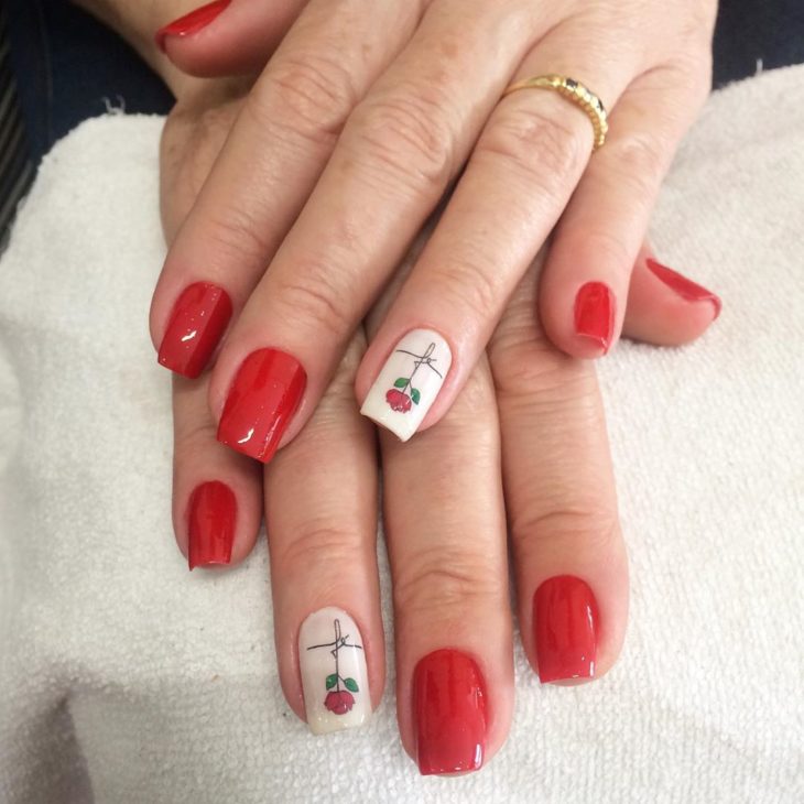 Unhas decoradas vermelhas 53