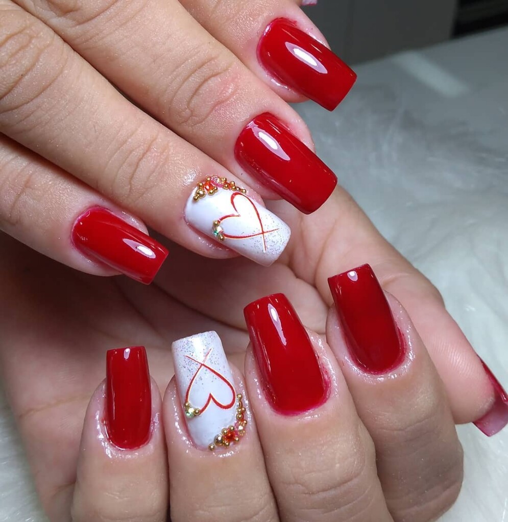 unhas decoradas em vermelho simples