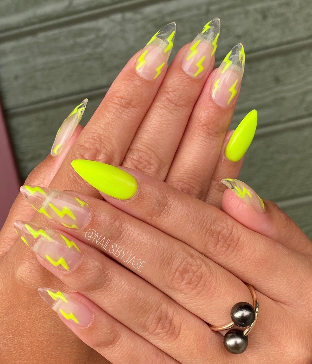 unhas neon 91