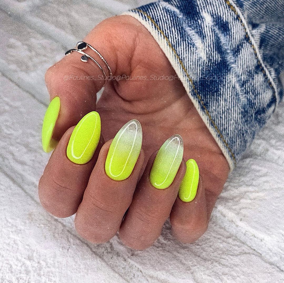 unhas neon 62