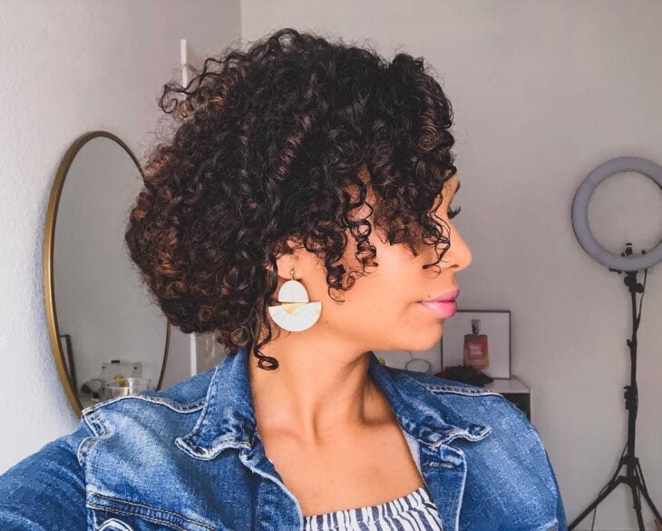 penteado para cabelo cacheado curto 80