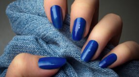 unhas decoradas azul 65