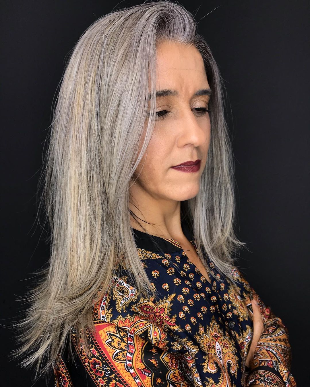 Cabelo grisalho: dicas, cuidados e 30 fotos inspiradoras