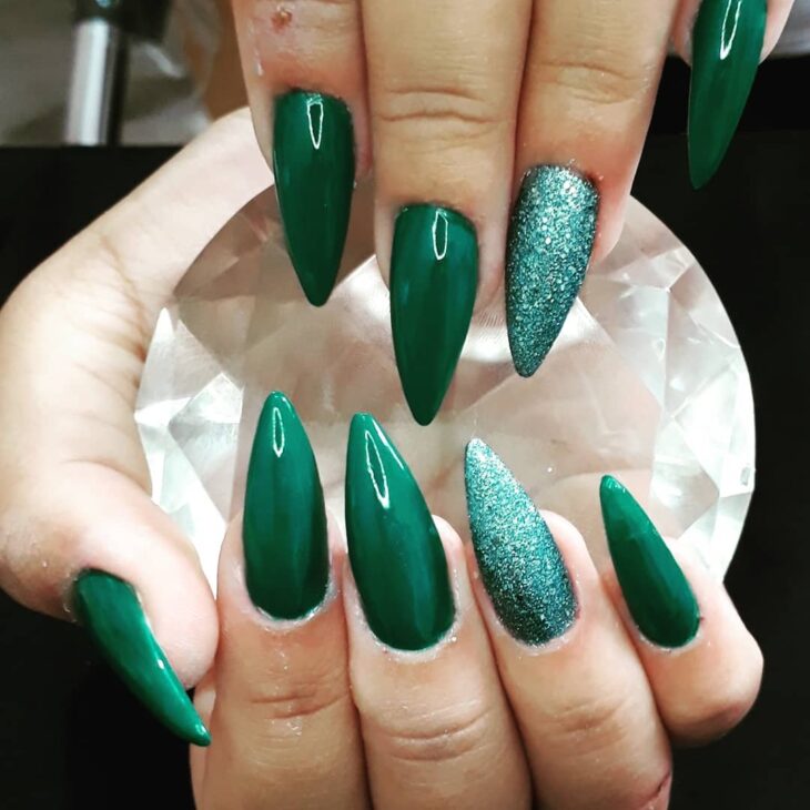 unhas verdes 68