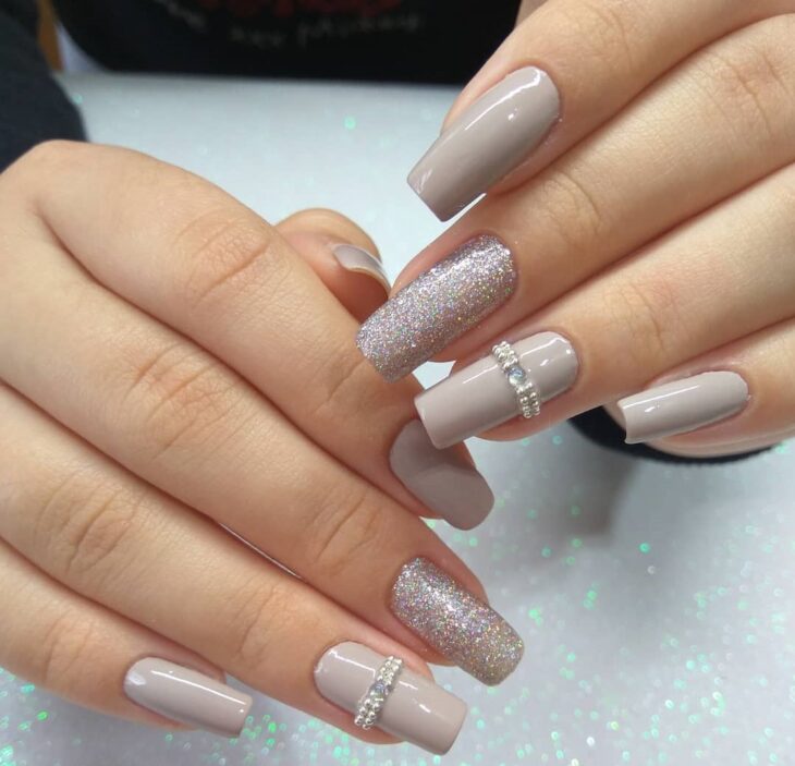 unhas decoradas nude 60 ideias incríveis do tom que combina com tudo