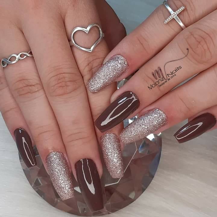 unhas decoradas nude 100