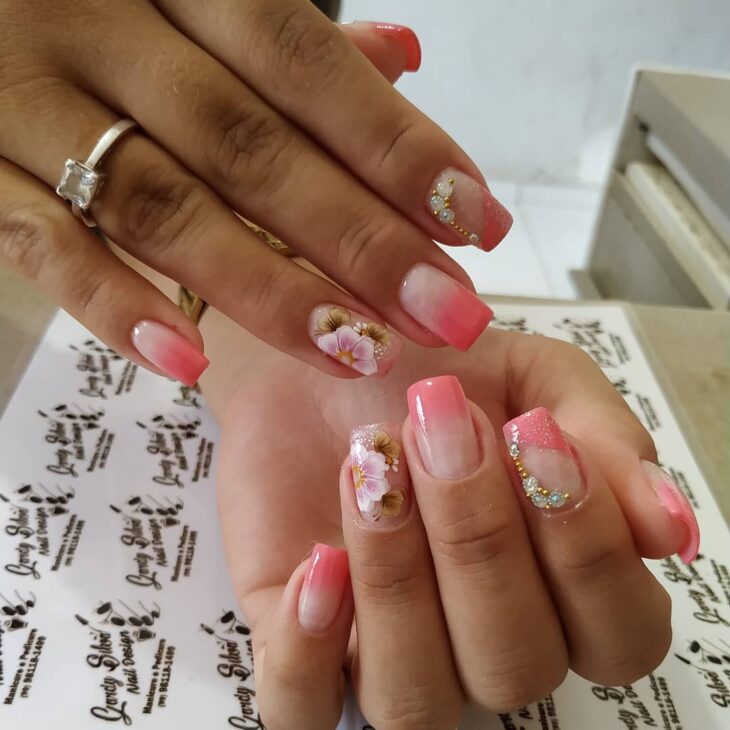 unhas decoradas rosa 177