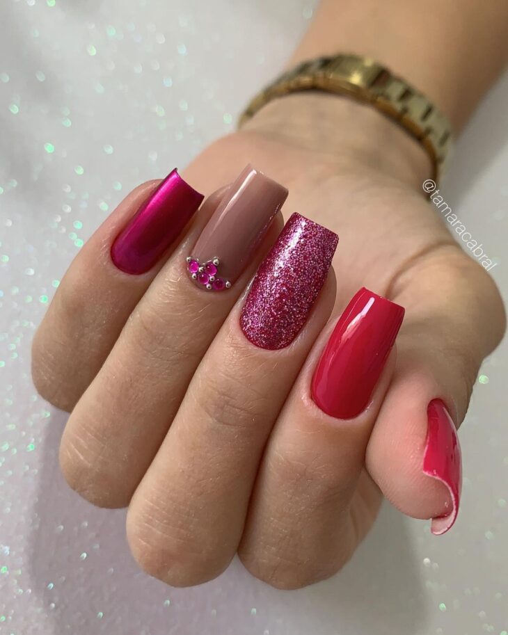 unhas decoradas rosa 186