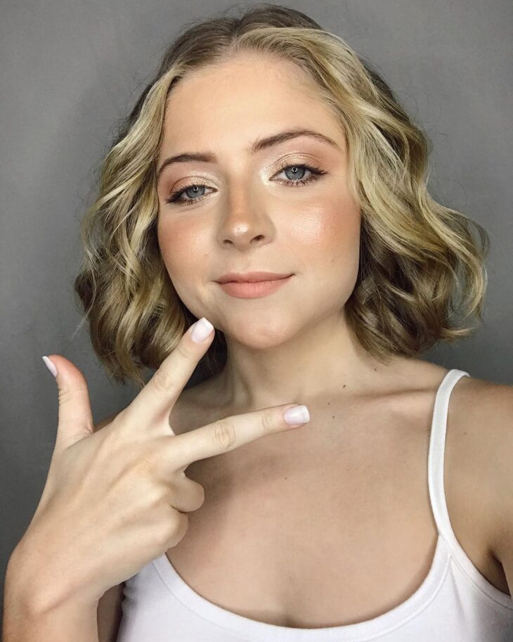 cabelo curto ondulado 69