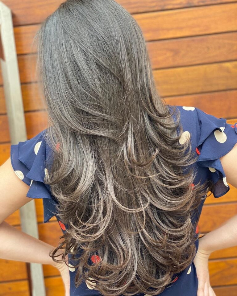 Cabelo longo repicado: 50 inspirações para repaginar o visual