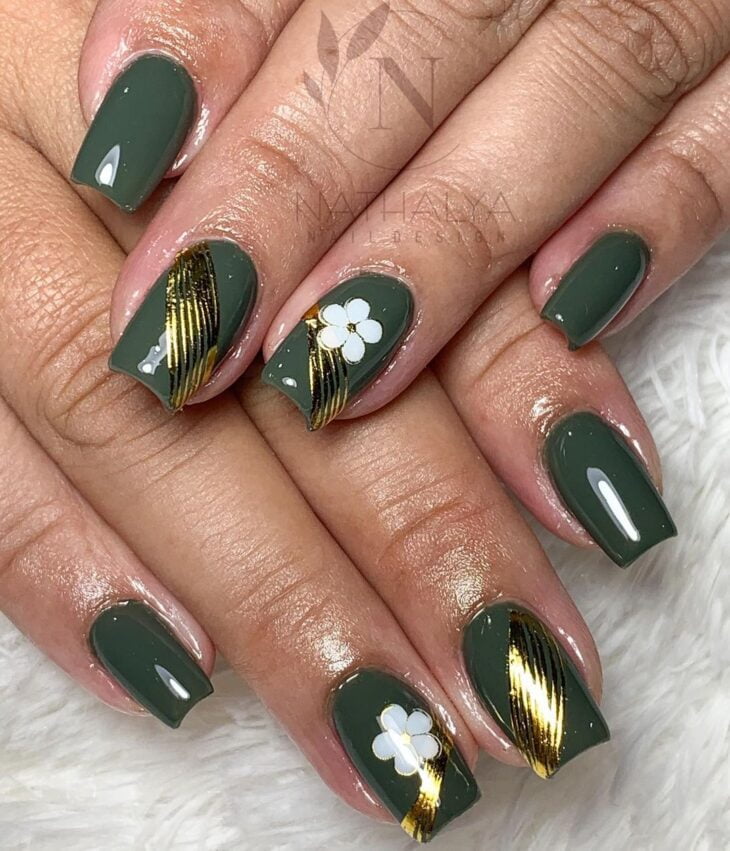 esmalte verde militar 48