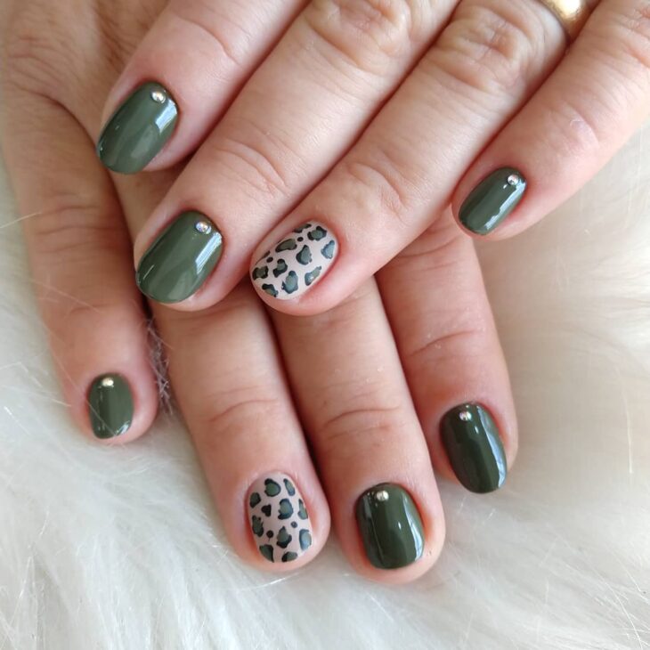 esmalte verde militar 57