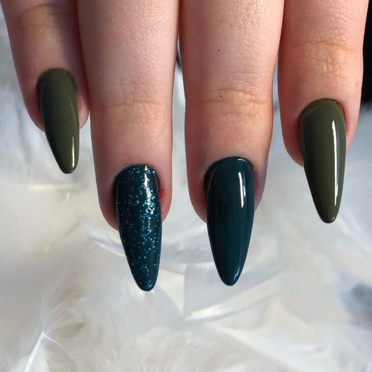 esmalte verde militar 44