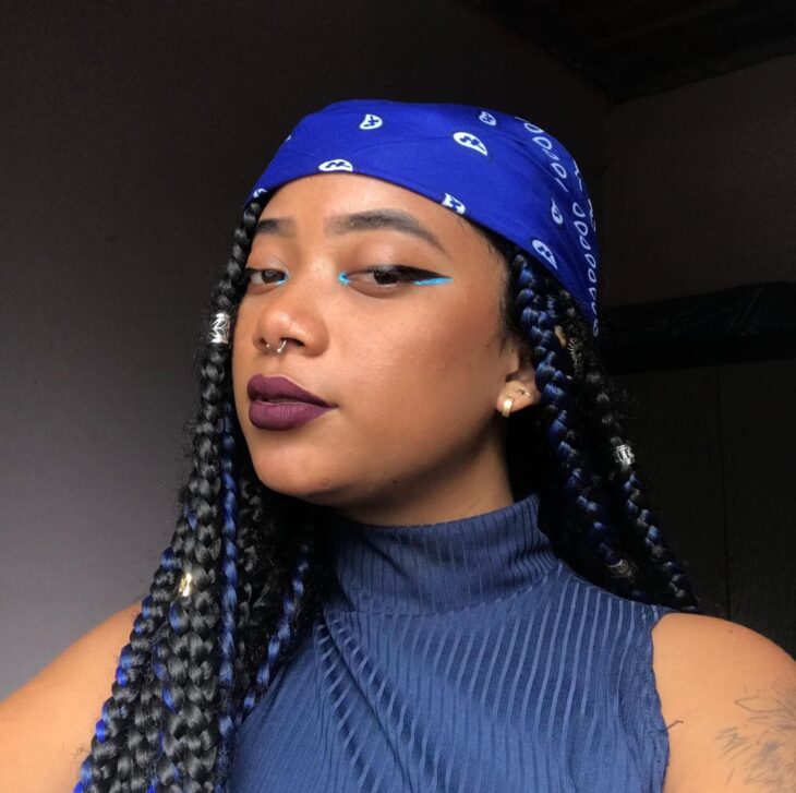 Penteados com bandana: 20 ideias e tutoriais para um look incrível