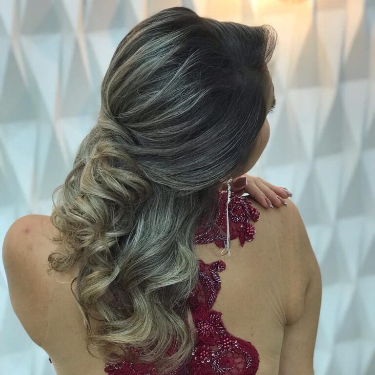 Penteados para mãe da noiva: 40 modelos e tutoriais para se inspirar
