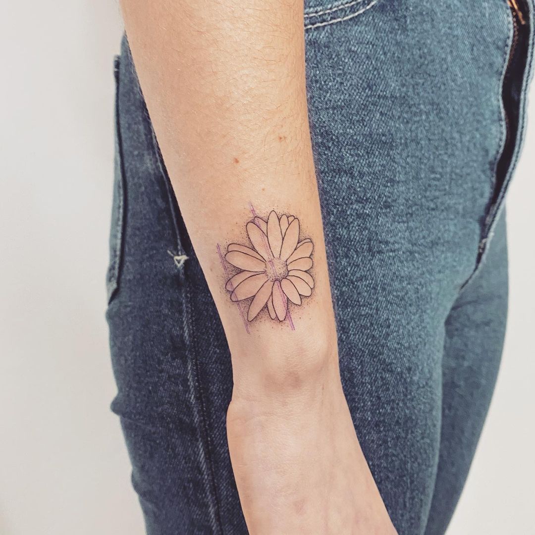 Tatuagem de flor pequena: 70 ideias superdelicadas e criativas