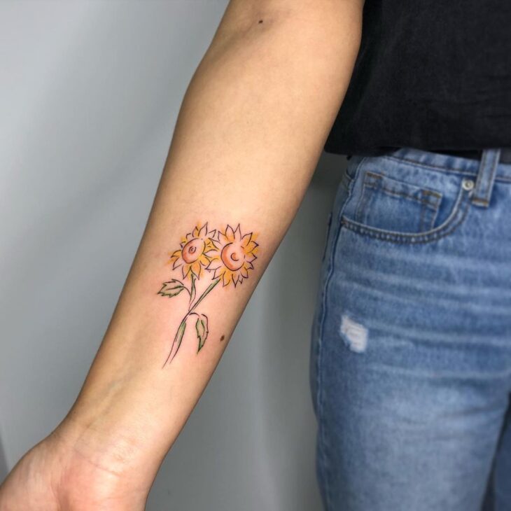 Tatuagem de flor pequena 103