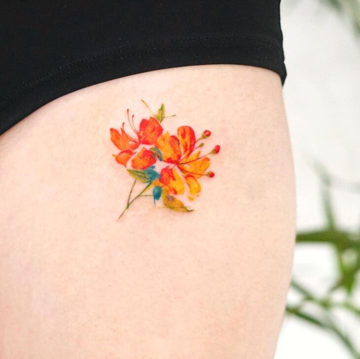 Tatuagem de flor pequena 137