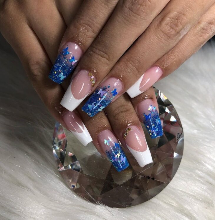 unhas decoradas azul 79