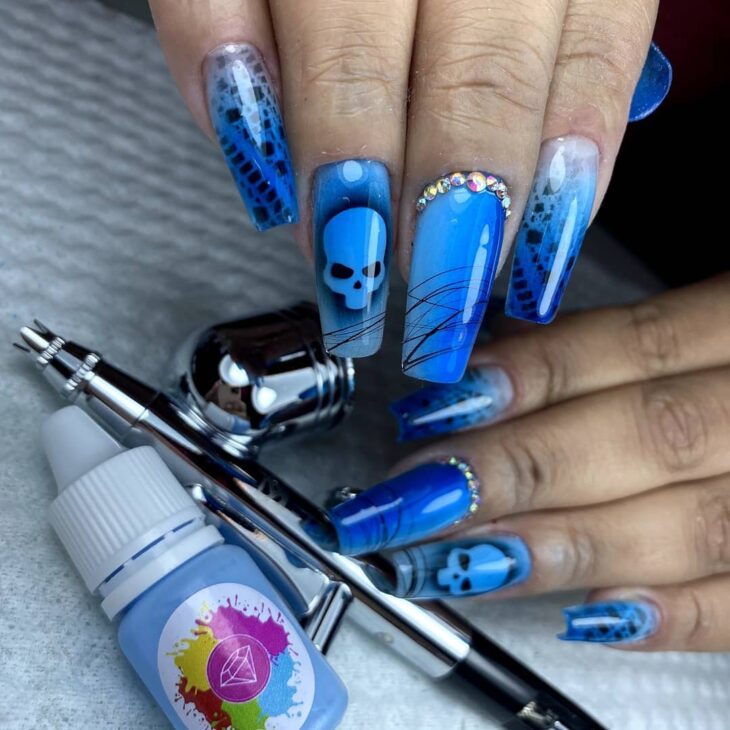 unhas decoradas azul 85