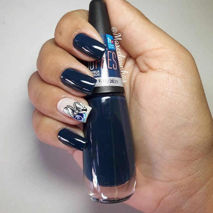 unhas decoradas azul 88