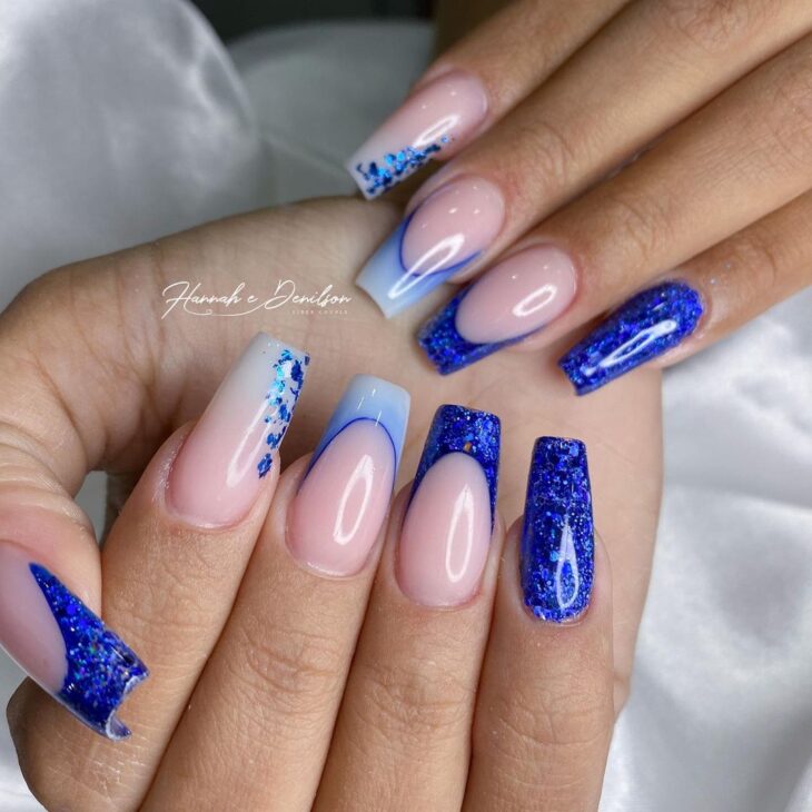 unhas decoradas azul 95