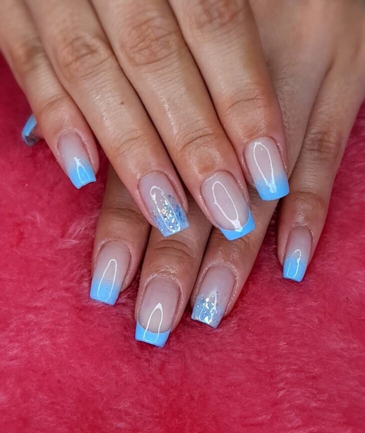 unhas decoradas azul 97