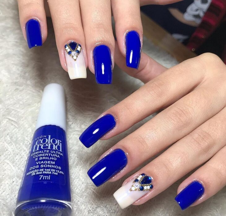 unhas decoradas azul 112