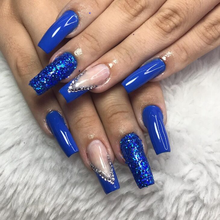 unhas decoradas azul 117