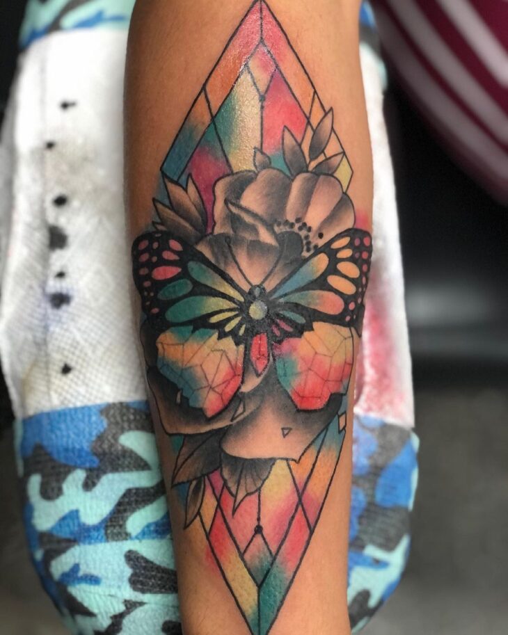 tatuagem de borboleta 348