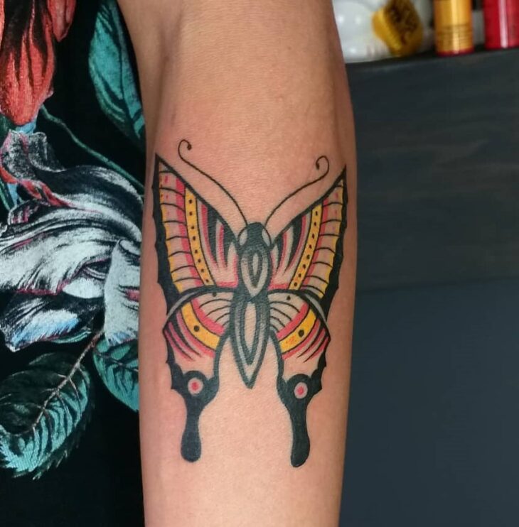 tatuagem de borboleta 357