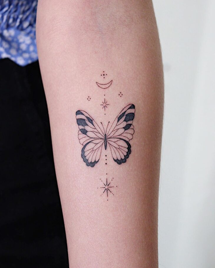 tatuagem de borboleta pequena