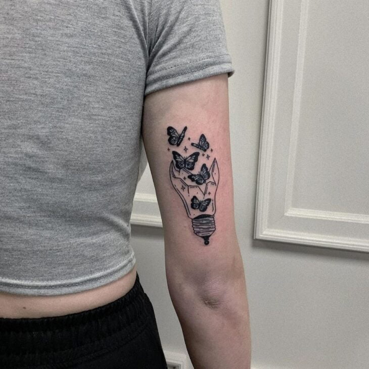 tatuagem de borboleta 246